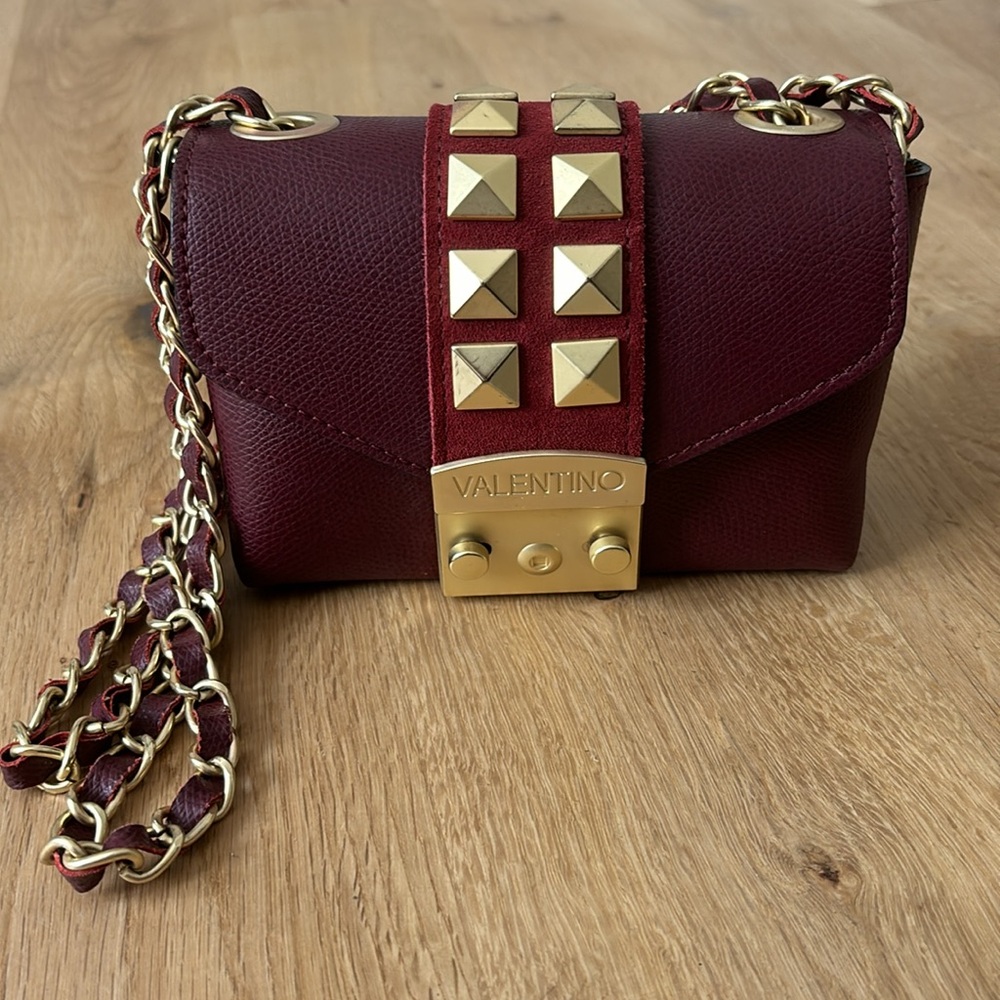 VALENTINO ROCKSTUD MERLOT / BURGUNDY MINI BAG